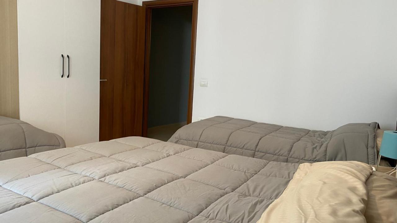 Apartamente Oslo Vlorë エクステリア 写真